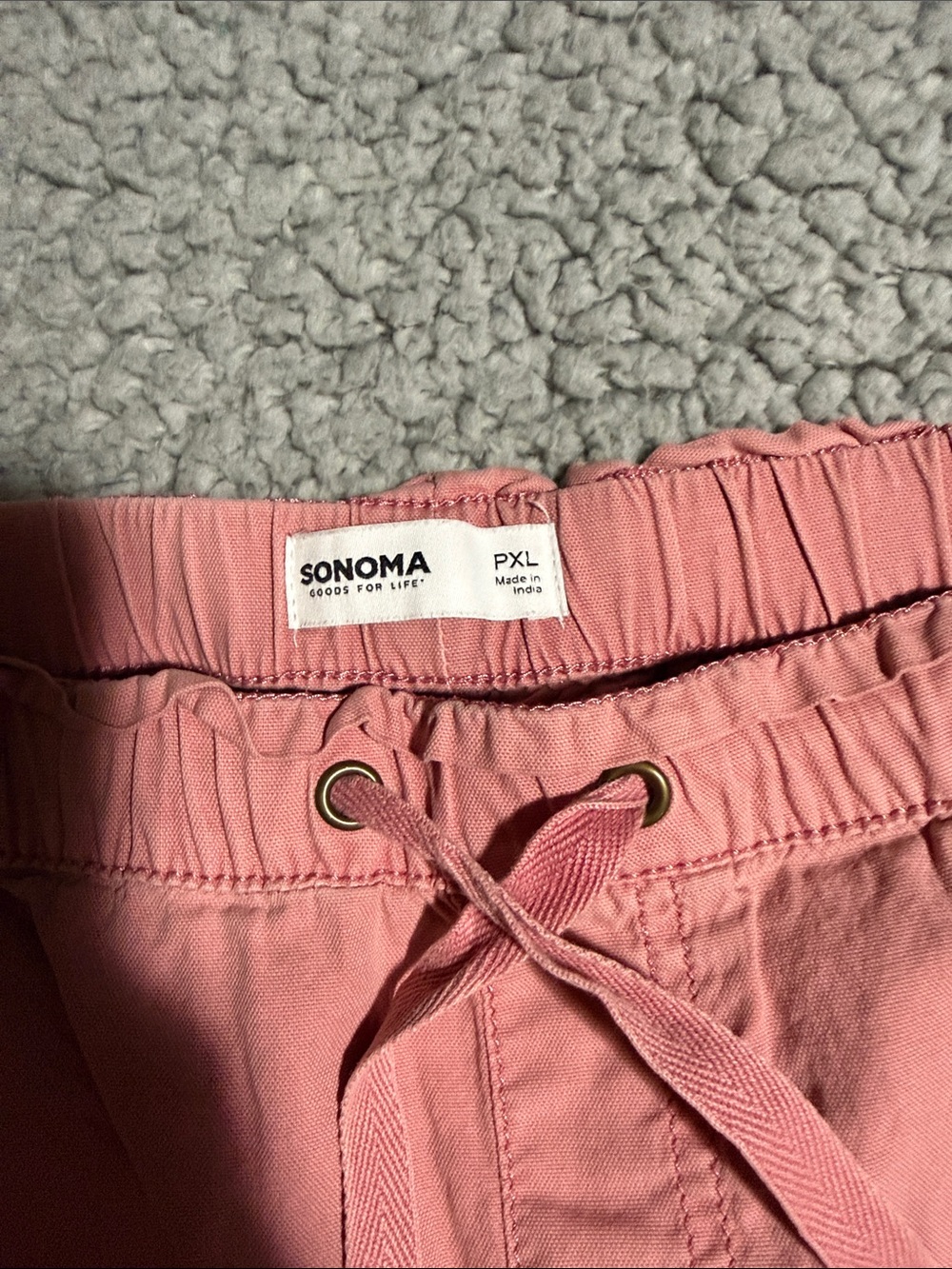 Sonoma coral Capris Drawstring, and stretch, 4 pockets